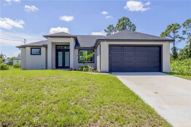 3217 63rd St W, Lehigh Acres, FL 33971