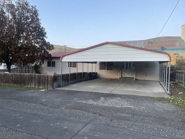 375 W  Union Ave, Heppner, OR 97836