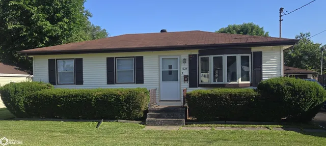 624 Hamilton St, Ottumwa, IA 52501