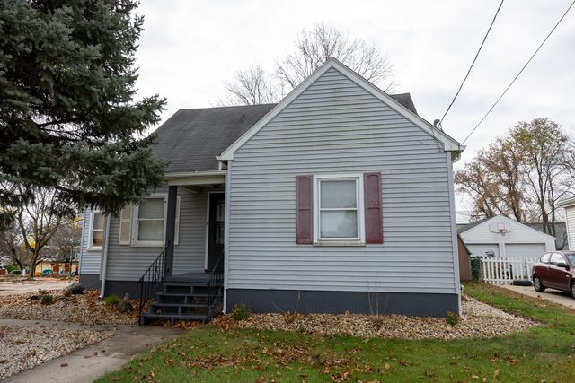 1050 Gardner St, South Beloit, IL 61080