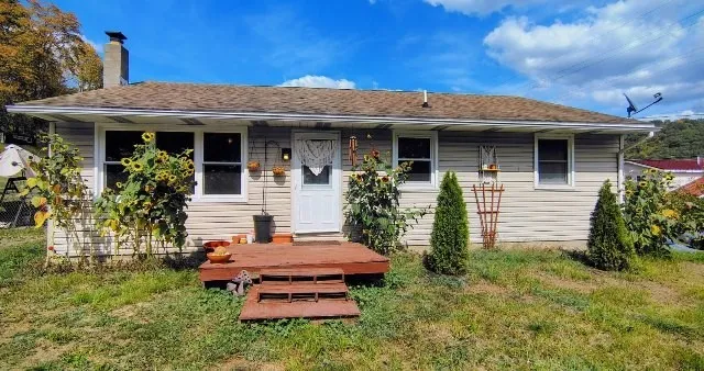 550 E  5th Street Ext, Emporium, PA 15834