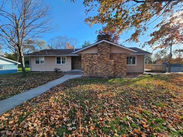 332 3rd Ave SW, Lonsdale, MN 55046