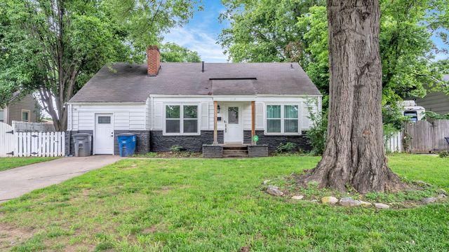 217 E  33rd Pl, Tulsa, OK 74105