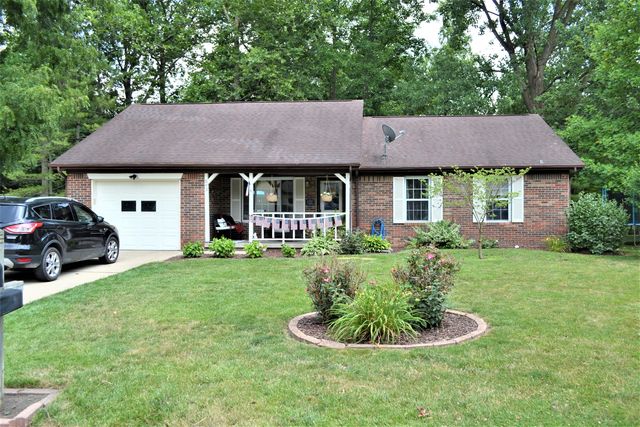 643 Hickory Dr, Danville, IN 46122