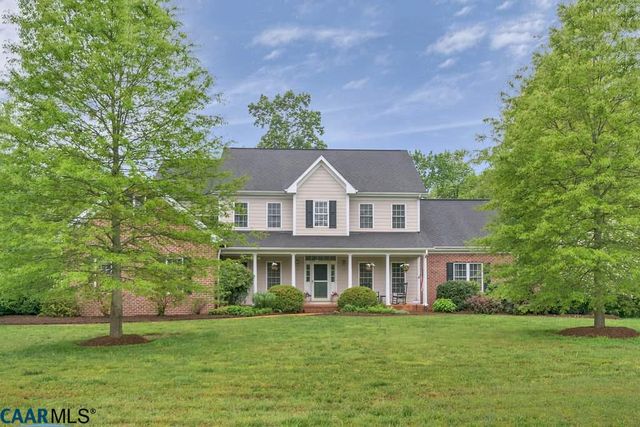 5270 Tanager Woods Dr, Earlysville, VA 22936