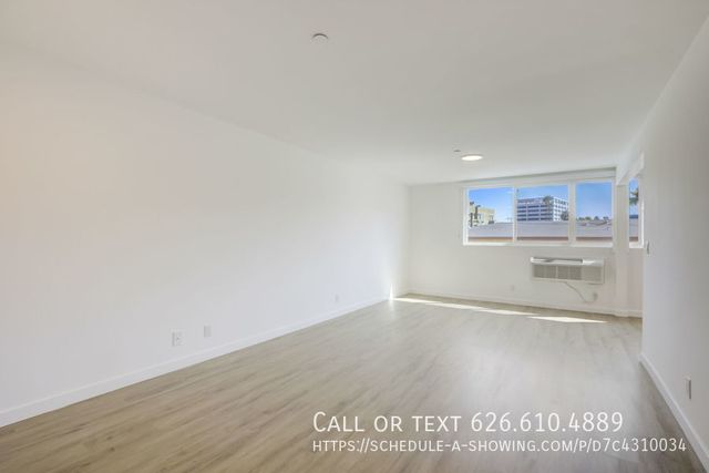 7070 Franklin Ave #302, Los Angeles, CA 90028