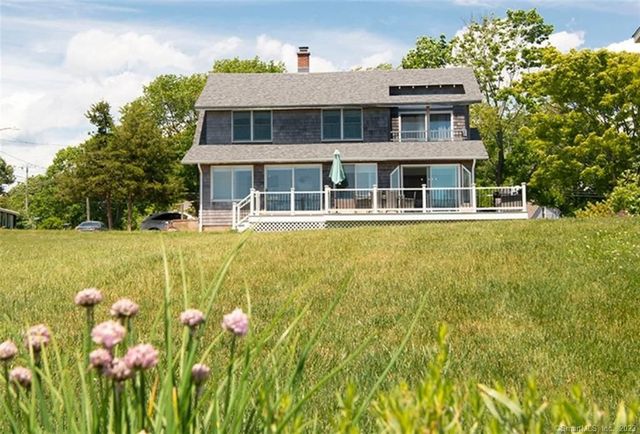 71 Noyes Ave, Stonington, CT 06378