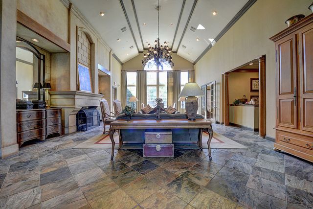 6060 Fairmont Pkwy #3107, Pasadena, TX 77505