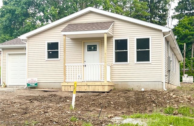 151 E  5th St, Salem, OH 44460