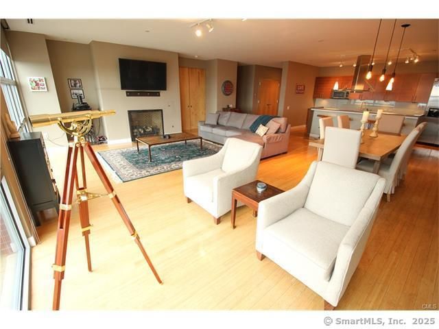 33 North Water Street #804, Norwalk, CT 06854