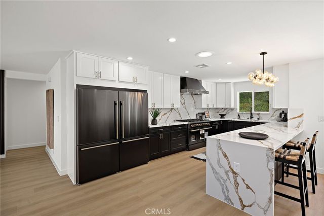 1341 Mumford Dr, Santa Ana, CA 92705