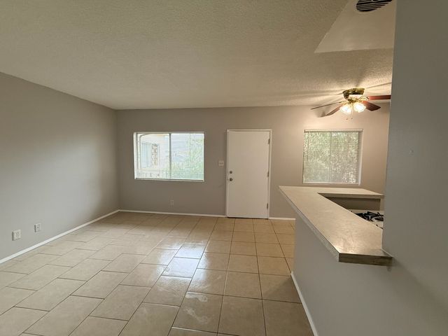 9949 Ramona St #12, Bellflower, CA 90706
