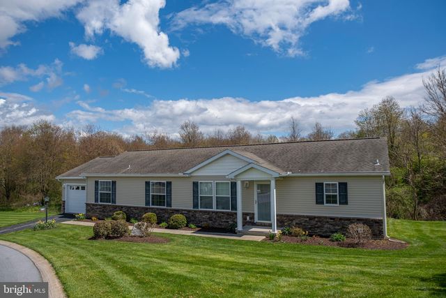 116 Rock Forge Rd, State College, PA 16803