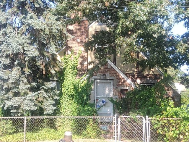 11022 223rd St, Jamaica, NY 11429