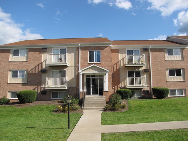 157 Youngstown Hubbard Rd #716a93567, Hubbard, OH 44425