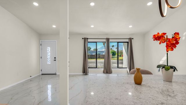 1840 E  Joyce Dr, Palm Springs, CA 92262