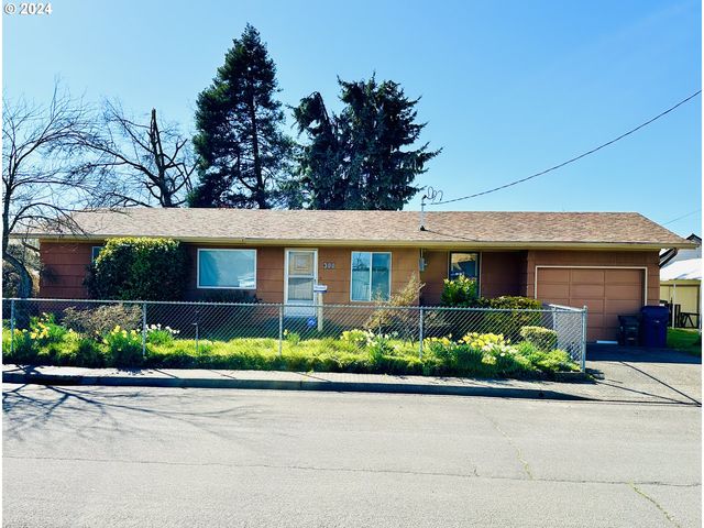 300 38th St, Springfield, OR 97478
