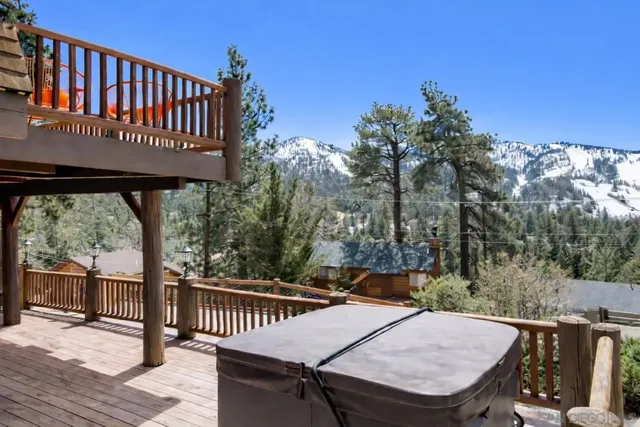 43469 Sheephorn Rd, Big Bear Lake, CA 92315