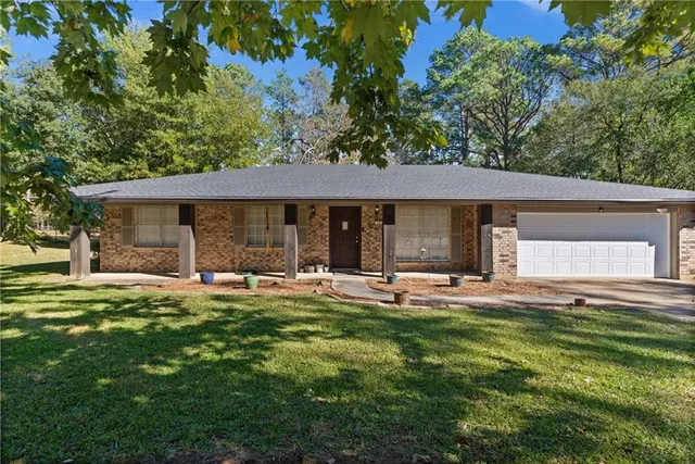 735 Fendler Pkwy, Pineville, LA 71360