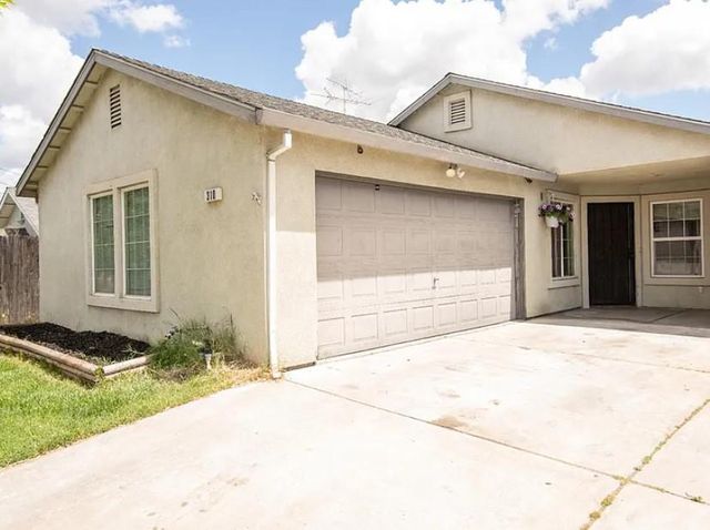 310 W  F St, Turlock, CA 95380