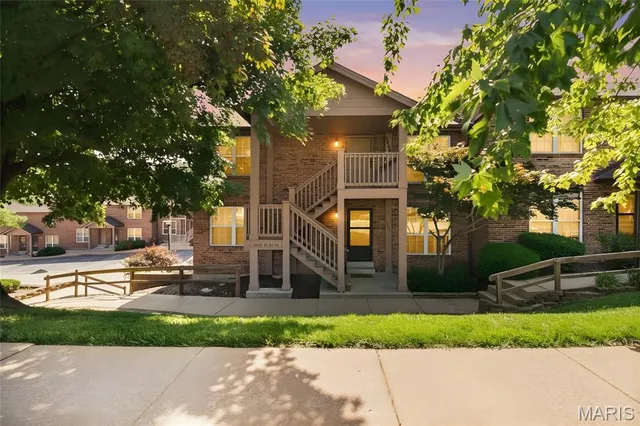 2452 Fowler Ave, Saint Louis, MO 63114