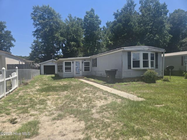 9097 Bonaparte Drive SW, Calabash, NC 28467