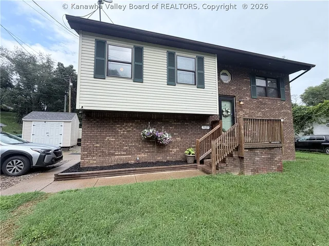 7127 Teays Valley Rd, Scott Depot, WV 25560