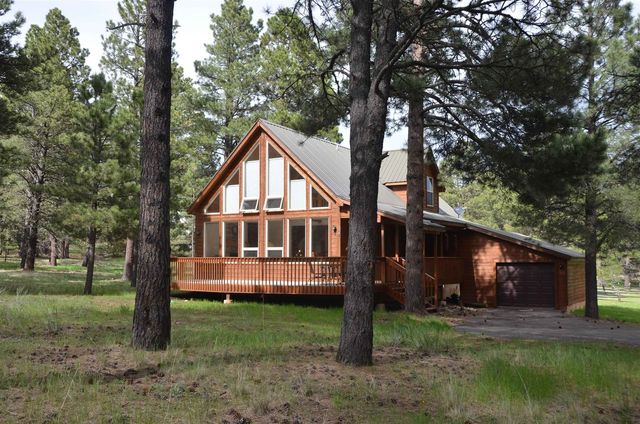 92 Conchas Dr, Angel Fire, NM 87710