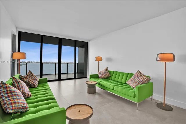 3131 NE 7th Ave #4203, Miami, FL 33137