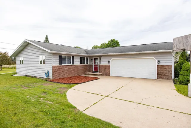 1508 N  Leona St, Appleton, WI 54911