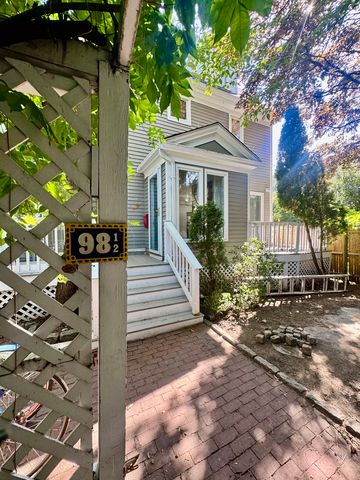 98.5 Foster St, Cambridge, MA 02138
