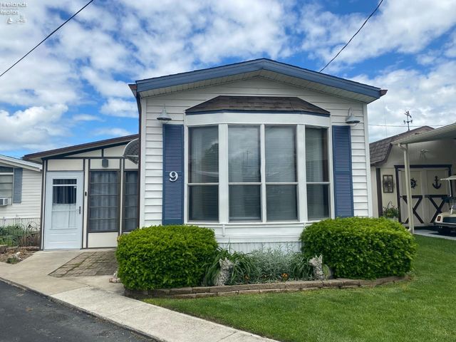 8175 E  Shore Blvd #9, Lakeside Marblehead, OH 43440