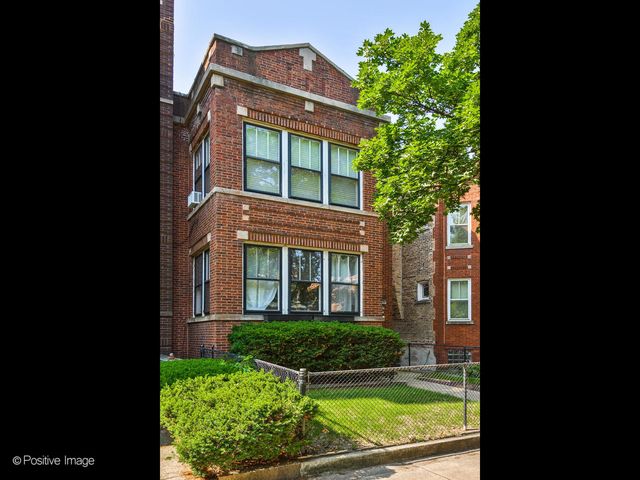 1421 W  Cuyler Ave, Chicago, IL 60613
