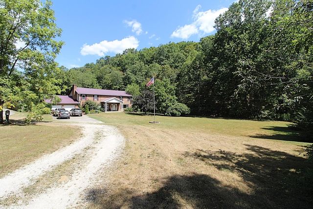 439 Mud Lick Rd, South Shore, KY 41175