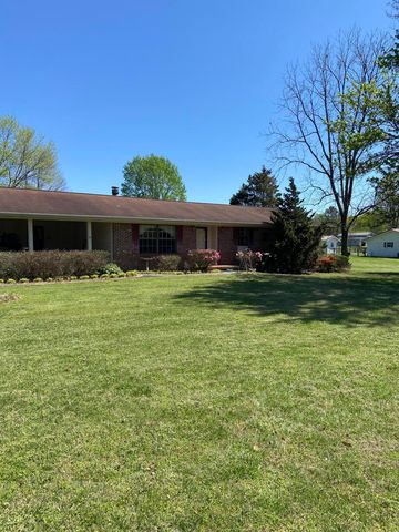 431 NW Circle Dr, Cleveland, TN 37312