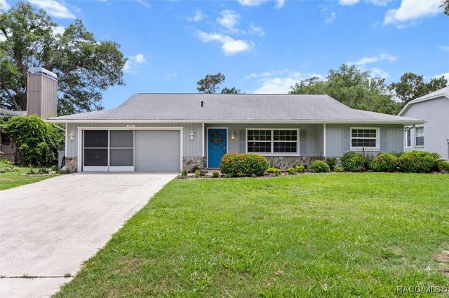 11600 W  Waterway Dr, Homosassa, FL 34448