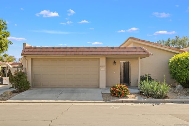 68373 Calle Barcelona, Cathedral City, CA 92234