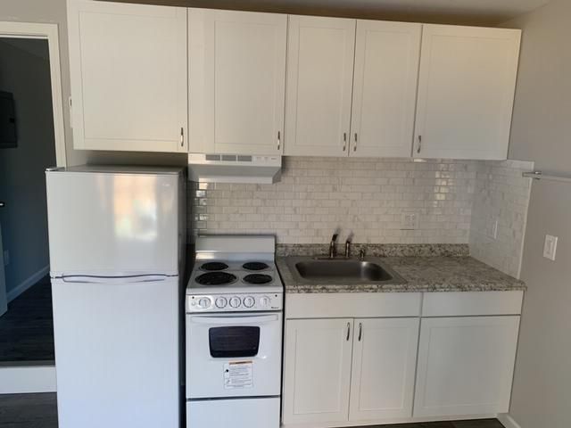 404 Warren St #B, Martinez, CA 94553