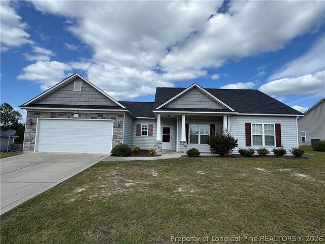 134 Whitetail Ct, Raeford, NC 28376