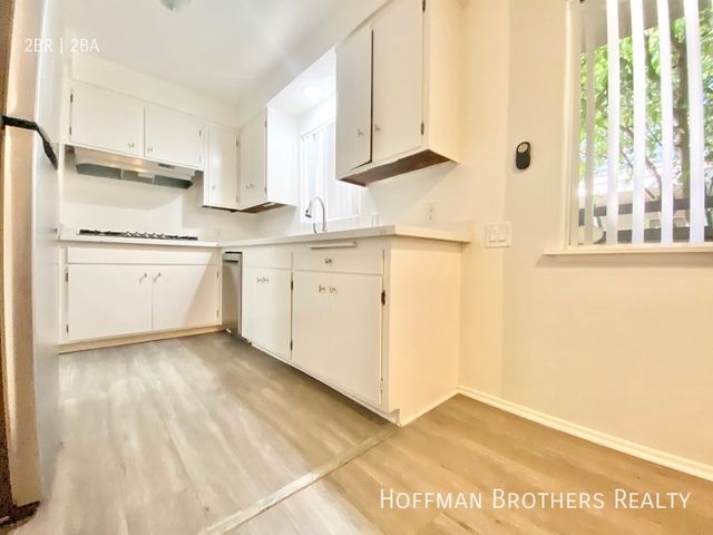 1521 Yale St #3A, Santa Monica, CA 90404