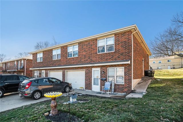 3520 S  Lynn St, Independence, MO 64055