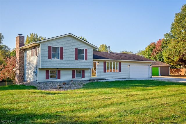 3458 Laubert Rd, Atwater, OH 44201