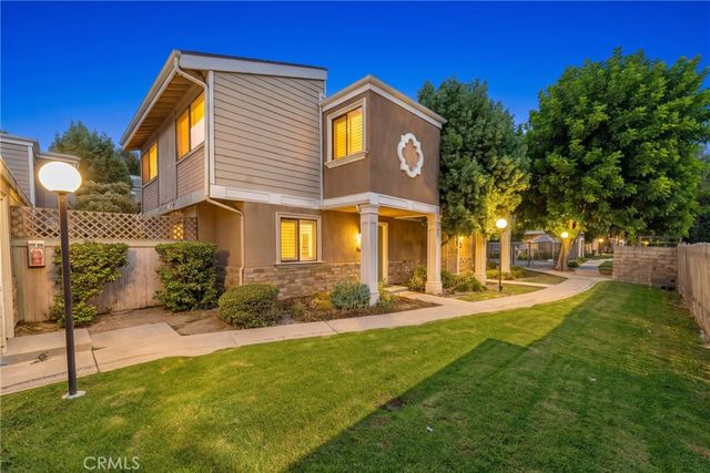 10730 Woodley Ave #7, Granada Hills, CA 91344