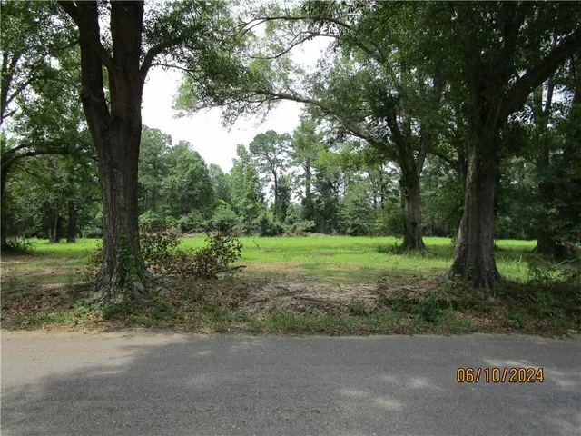 Price Rd, Pollock, LA 71467