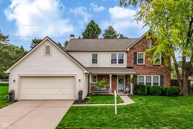 230 Wyndotte Dr, Carmel, IN 46032