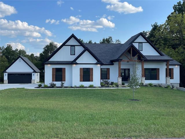 100 Eagle Fork Dr, Moscow Mills, MO 63362