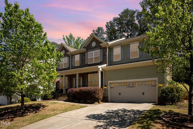 108 Ulverston Dr, Holly Springs, NC 27540