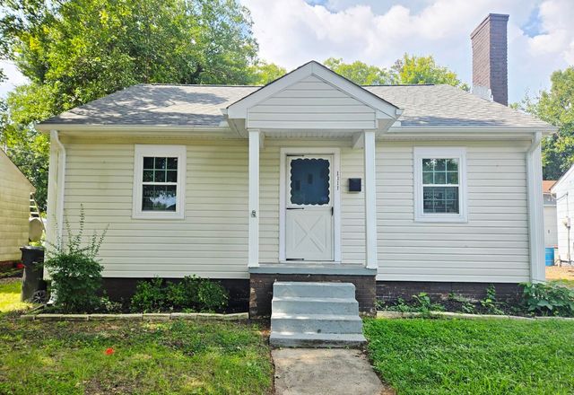 1111 Queen Ann St, Burlington, NC 27217
