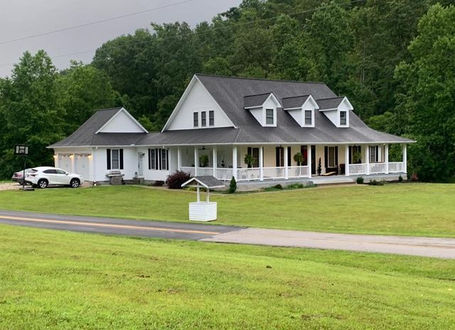 4424 State Route 689, Flatgap, KY 41219