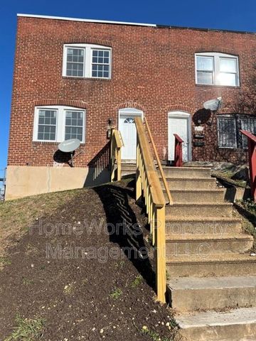 800 Stoll St, Baltimore, MD 21225